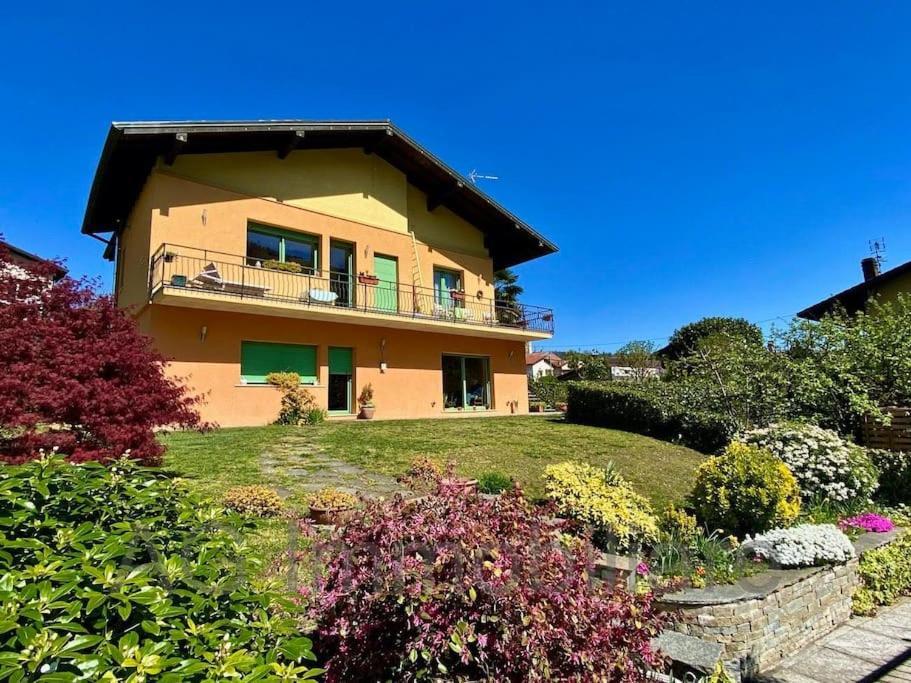 Casa Vacanza Veronica Con Giardino Verbania Zewnętrze zdjęcie