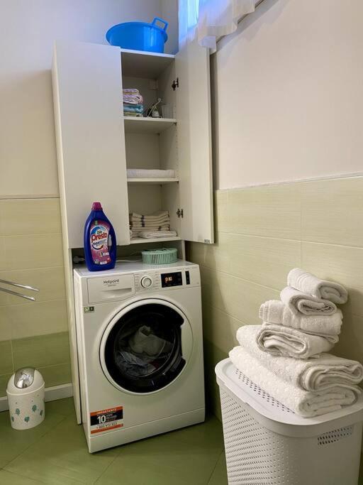Casa Vacanza Veronica Con Giardino Verbania Zewnętrze zdjęcie