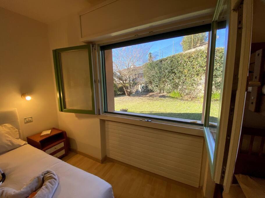 Casa Vacanza Veronica Con Giardino Verbania Zewnętrze zdjęcie